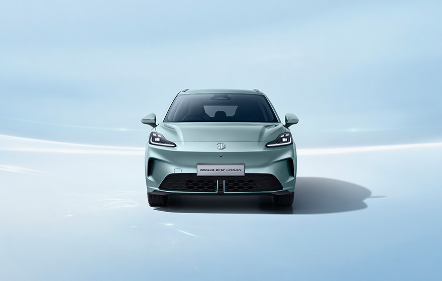 Sporty Dynamic Front Fascia<br/>Minimalist avant-garde design with AGS Active Grille System, sharp and smooth lines, combining aerodynamic performance and youthful trendiness.
